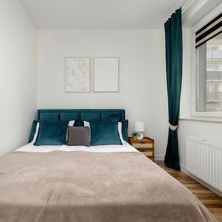 Apartment Rakowska Warsaw Wlochy By Noclegi Renters Buitenkant foto