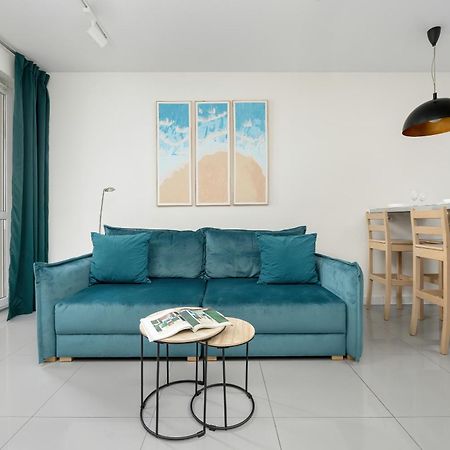 Apartment Rakowska Warsaw Wlochy By Noclegi Renters Buitenkant foto