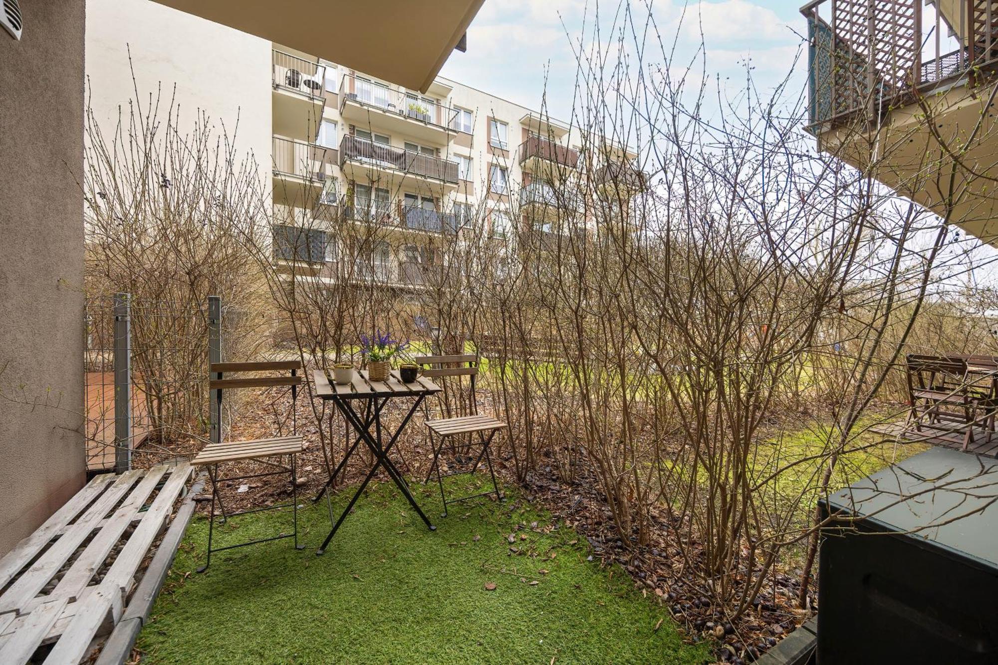 Apartment Rakowska Warsaw Wlochy By Noclegi Renters Buitenkant foto