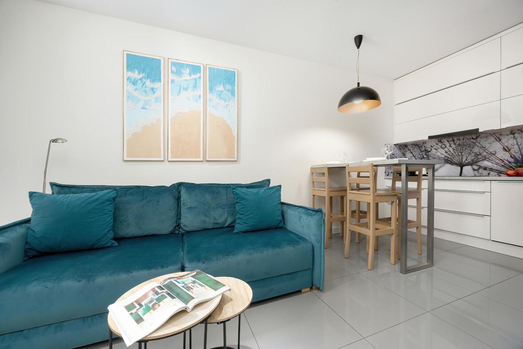 Apartment Rakowska Warsaw Wlochy By Noclegi Renters Buitenkant foto